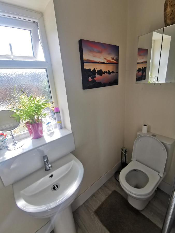 Big Private Room In Town Centre Eastleigh Εξωτερικό φωτογραφία